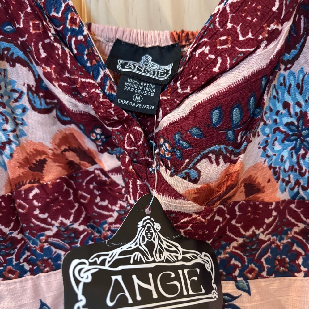 ๐ Angie Twist Front Floral Smocked Sundress Sz M - Picture 8 of 11